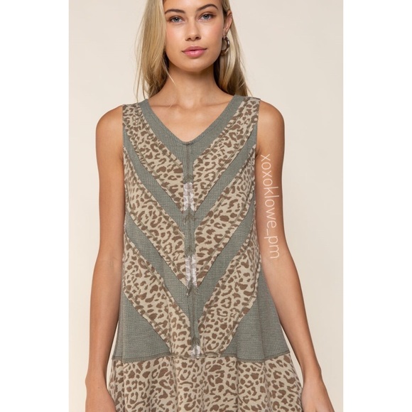 POL Olive + Leopard V Neck Sleeveless Waffle Knit Tunic Top Dress - Picture 5 of 13